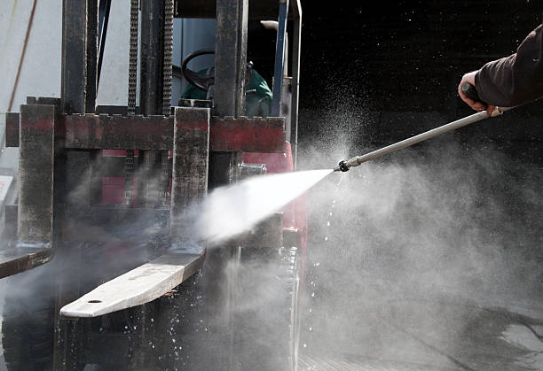Best Deck Pressure Washing  in Cartervle, IL